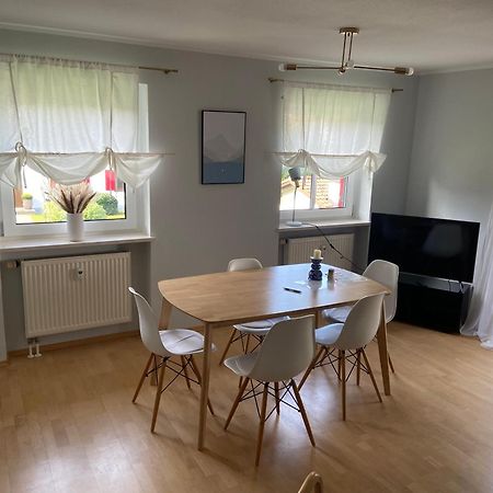 Modern Eingerichtete Wohnung Mit 2 Schlafzimmern Bergen  Luaran gambar