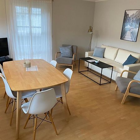 Modern Eingerichtete Wohnung Mit 2 Schlafzimmern Bergen  Luaran gambar