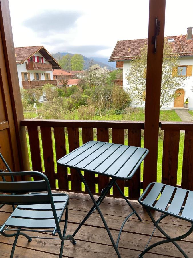 Modern Eingerichtete Wohnung Mit 2 Schlafzimmern Bergen  Luaran gambar