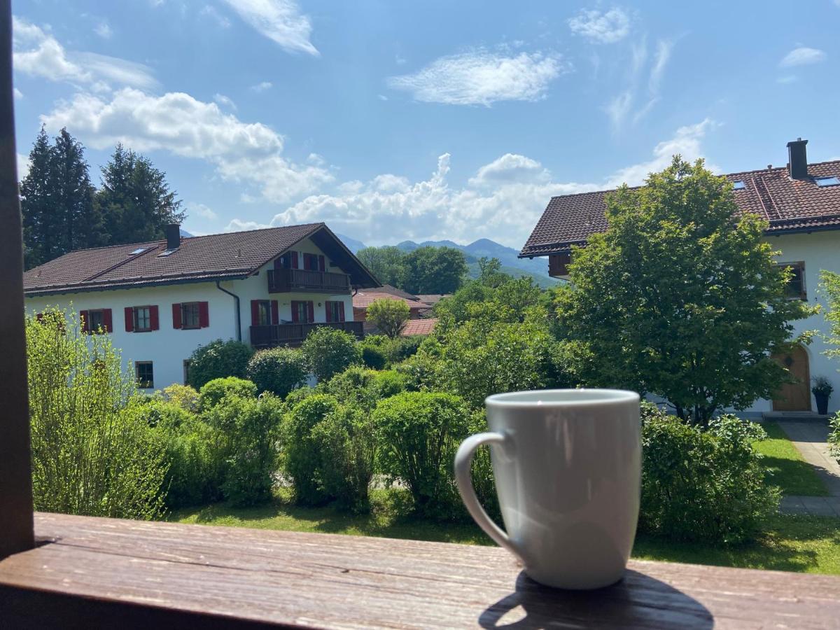 Modern Eingerichtete Wohnung Mit 2 Schlafzimmern Bergen  Luaran gambar
