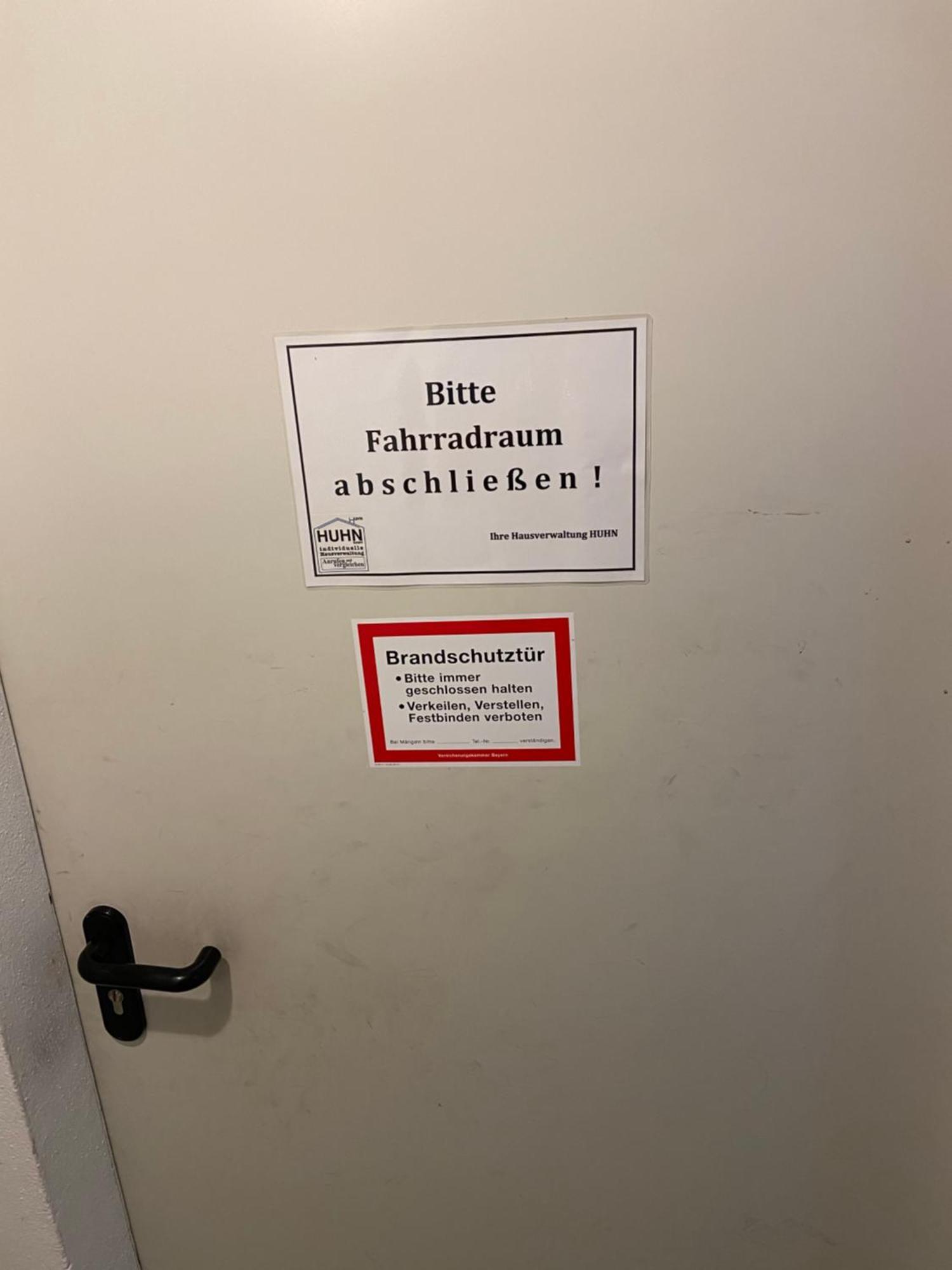 Modern Eingerichtete Wohnung Mit 2 Schlafzimmern Bergen  Luaran gambar